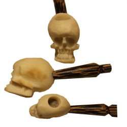 Pipa de bolsillo semilla Tagua (calavera blanca ) 4,5cm  PIPAS